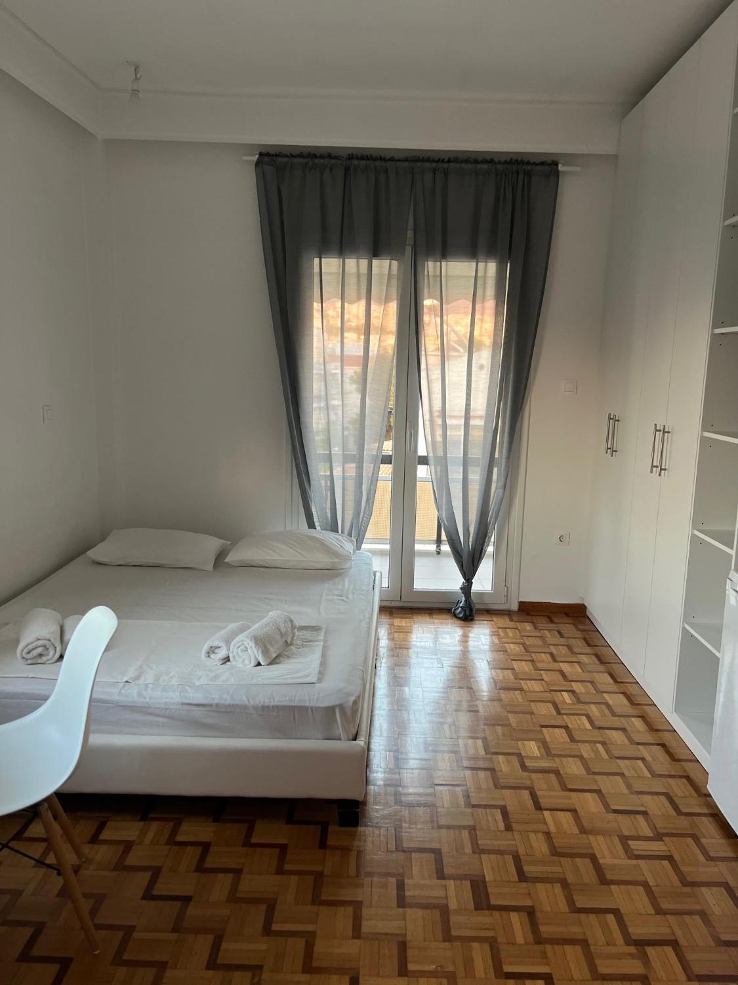 Aparthotel Acropolis View Atene Esterno foto